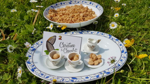 Le granola blanc caramel, noisettes et amandes - Christine & Chocolat